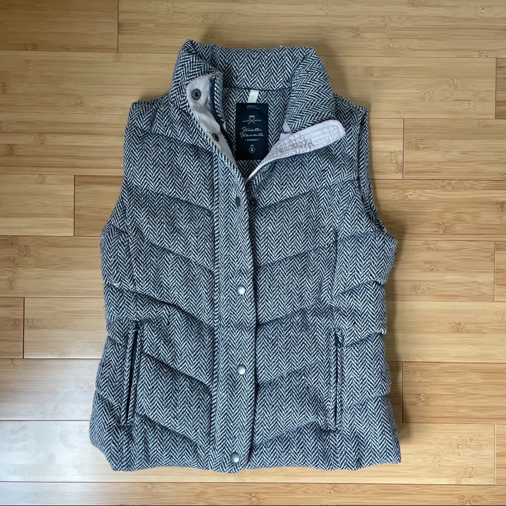 Women’s Gap Winter Warmth Tweed Herringbone Vest - S
